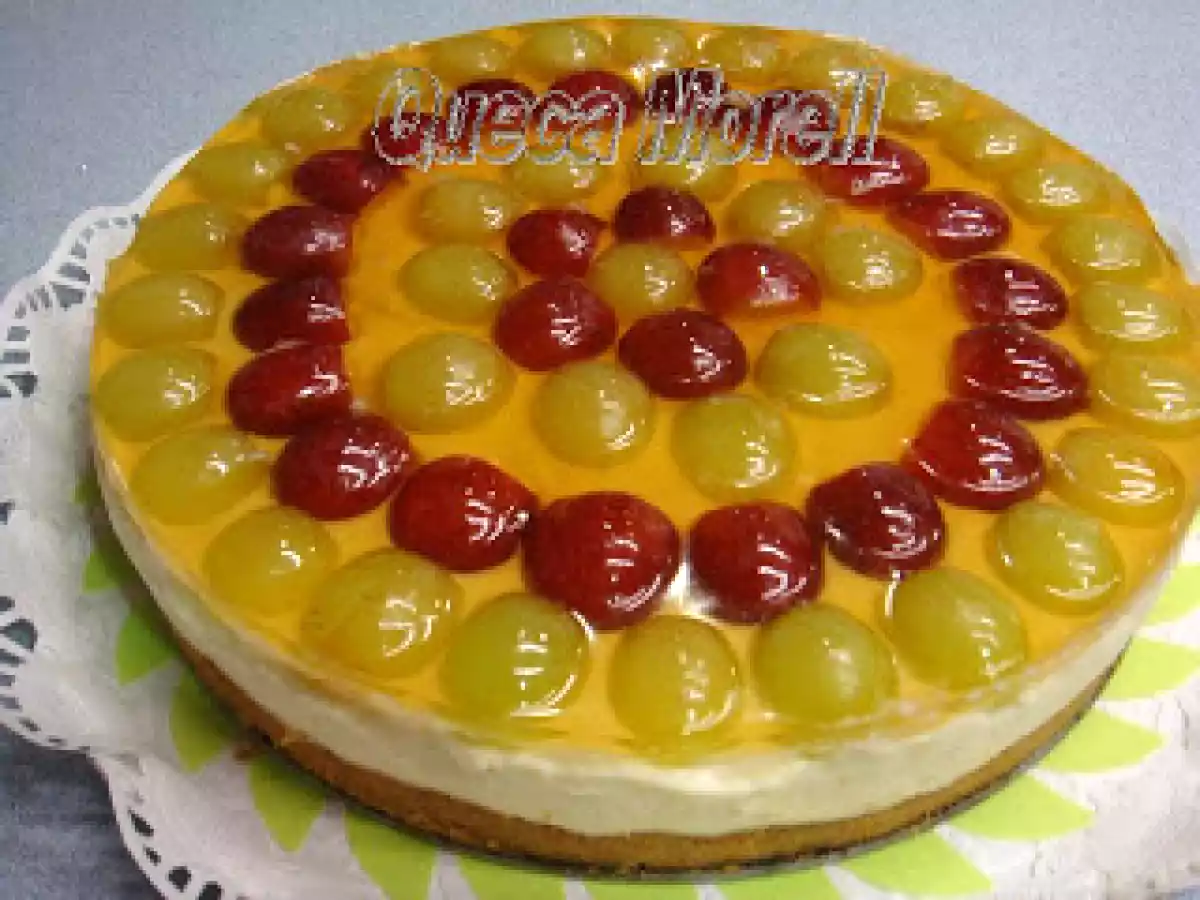 TARTA DE UVAS Y QUESO, QUE SABE A BESOS.