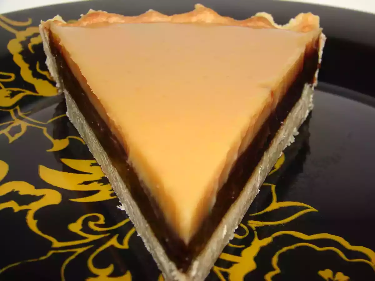 Tarta doble chocolate al caramelo y praliné - foto 2