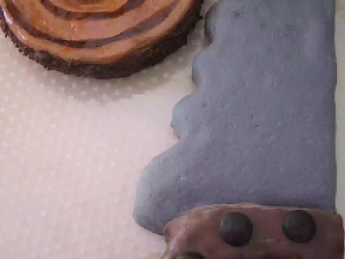 Tarta fondant serrucho y madera - foto 4