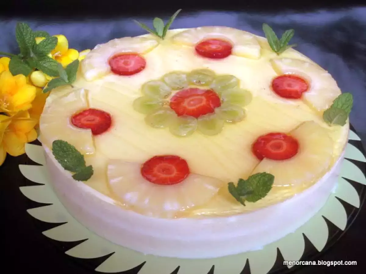 Tarta fría de piña