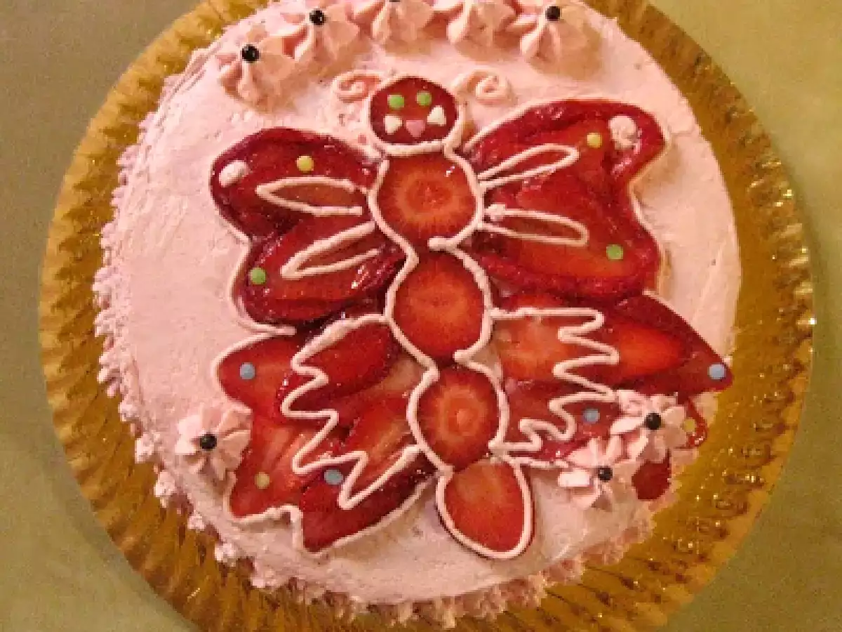 TARTA MARIPOSA DE FRESAS Y NATA