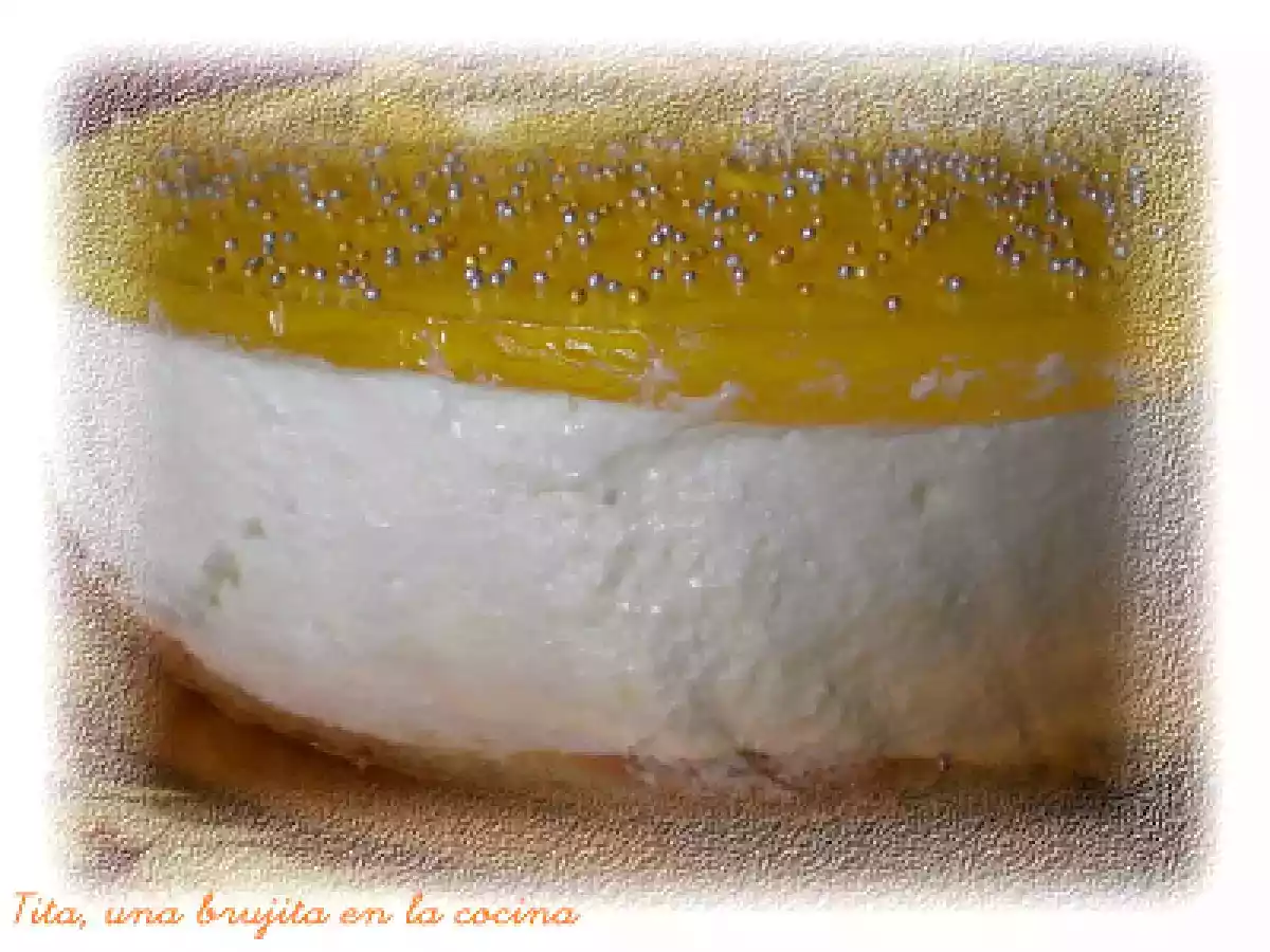 Tarta mousse de cava al limón