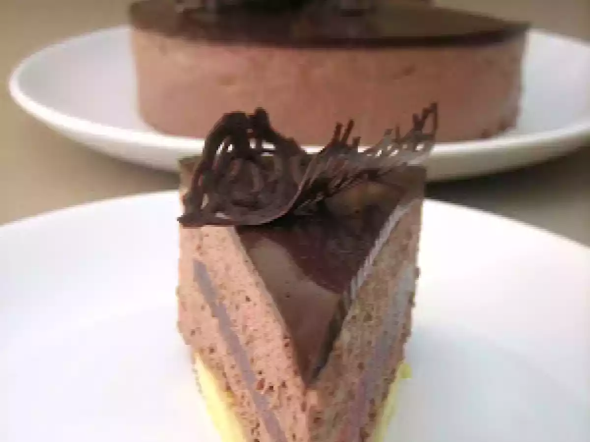 Tarta mousse de chocolate y avellana con fresa - foto 4