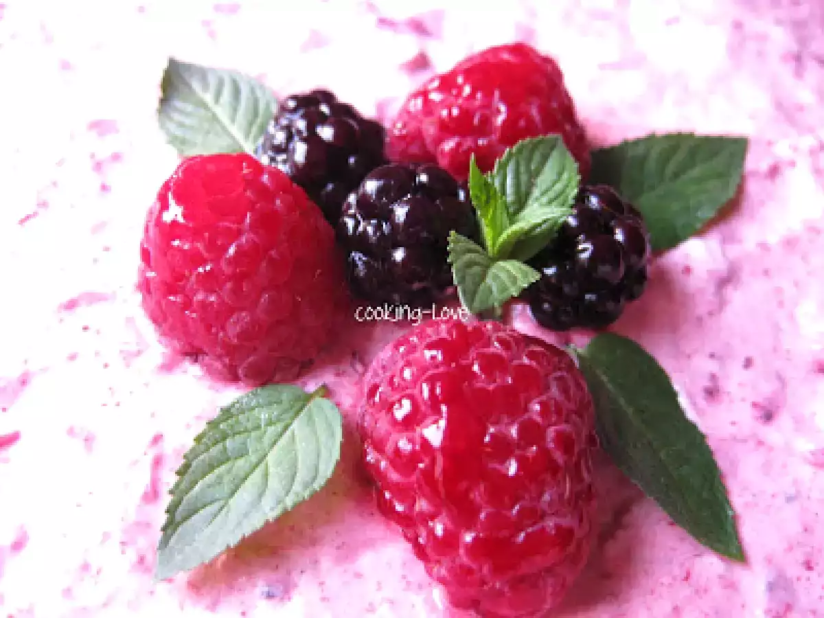 Tarta mousse de frutas del bosque - foto 4
