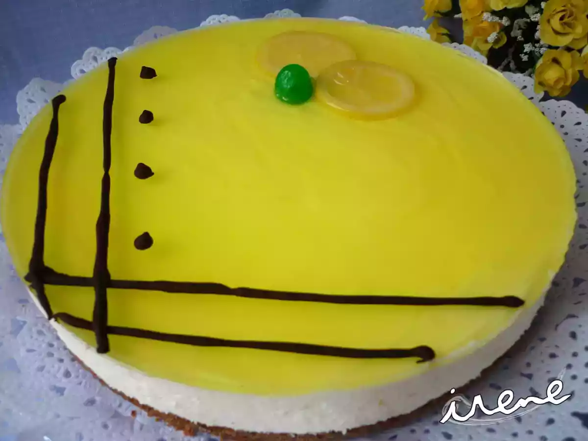Tarta mousse de limón