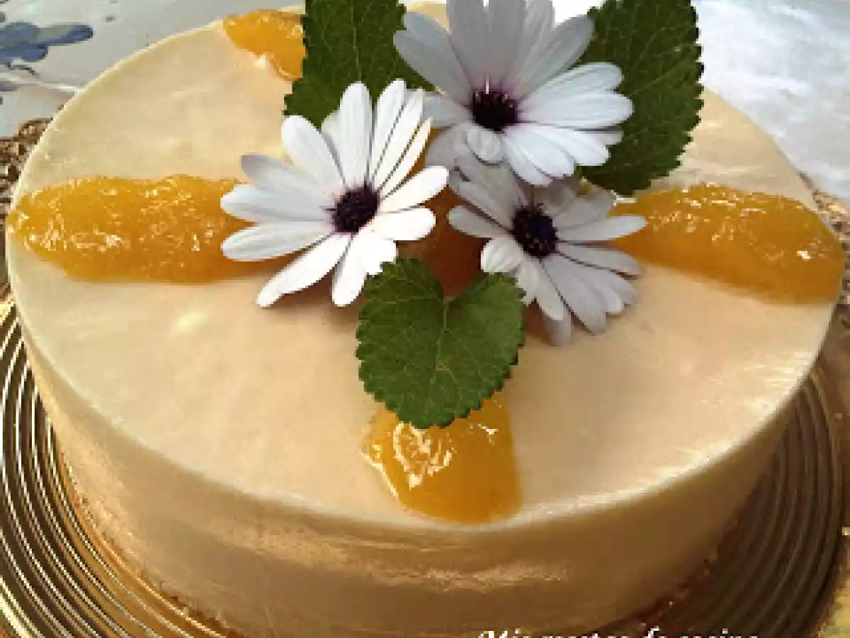 Tarta mousse de nectarinas