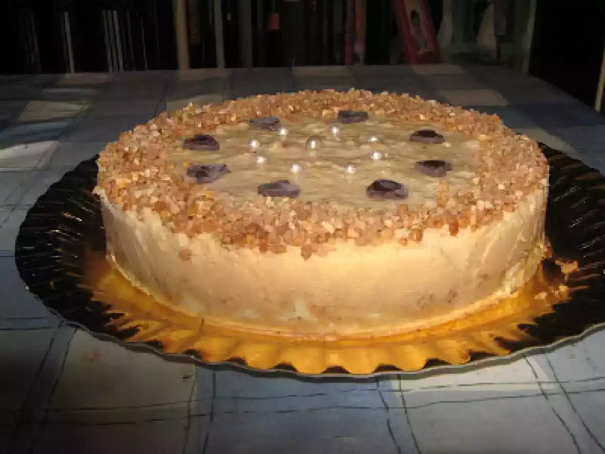 Tarta mousse de turrón