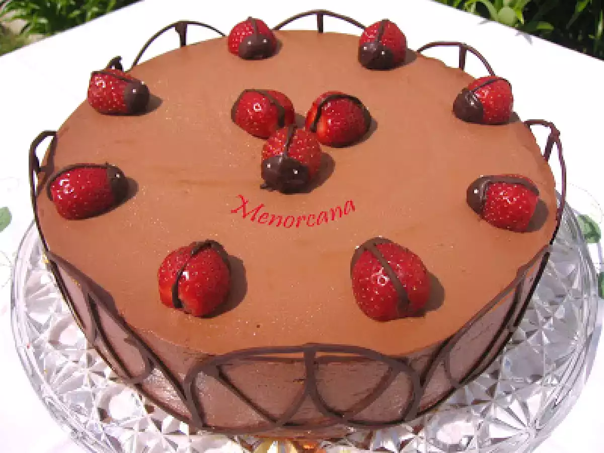 Tarta mousse irish coffee con profiteroles de nata - foto 3