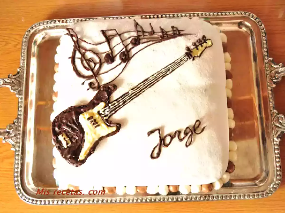Tarta musical ¡ FELICIDADES JORGE!