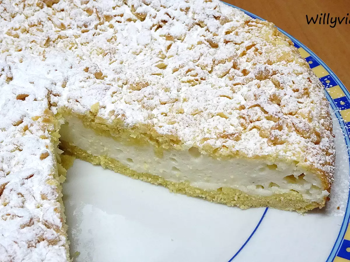 Tarta rellena de crema de yogur - foto 2