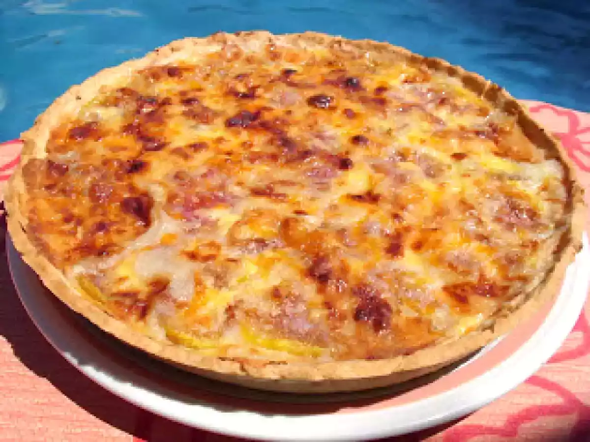 TARTA SALADA DE HIGOS Y QUESO