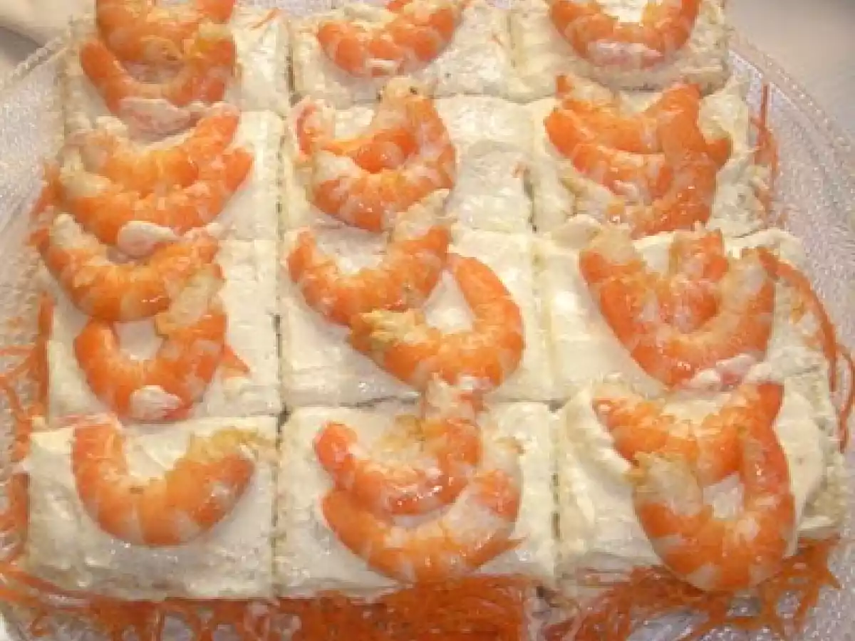Tarta salada de langostinos