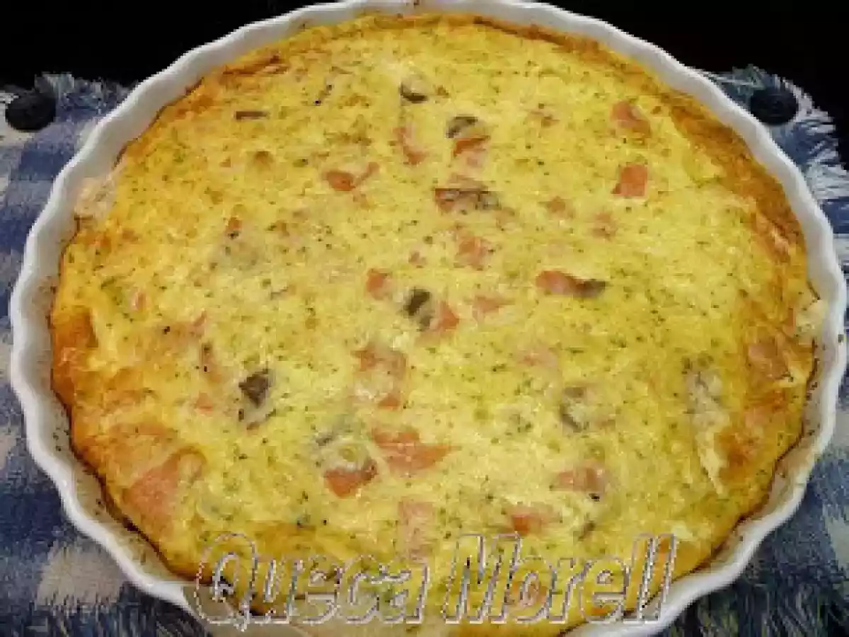 TARTA SALADA DE SALMÓN AHUMADO. - foto 3