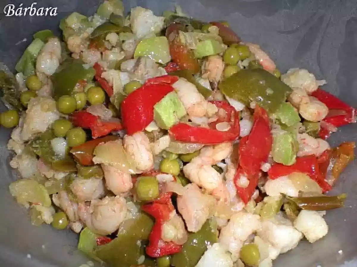 TARTA SALADA DE VERDURA Y PESCADO - foto 2