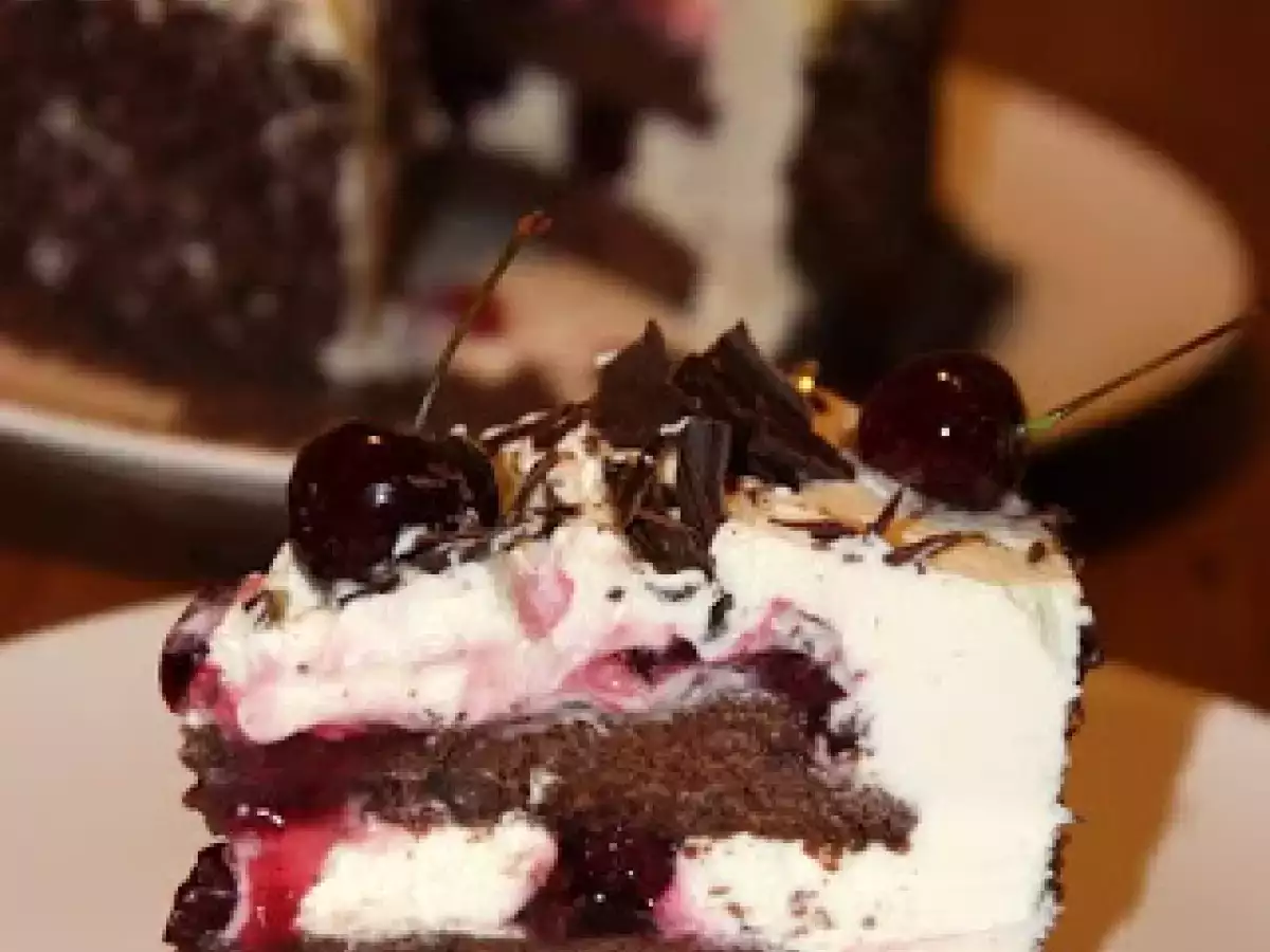 Tarta Selva Negra deliciosa - foto 2