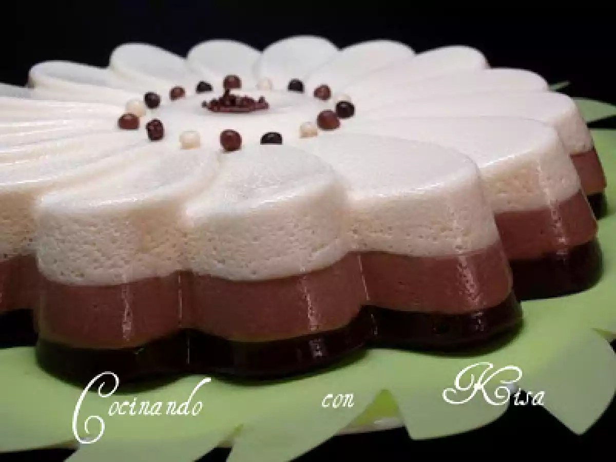 Tarta tres chocolates en Molde de Silicona (thermomix) - foto 2