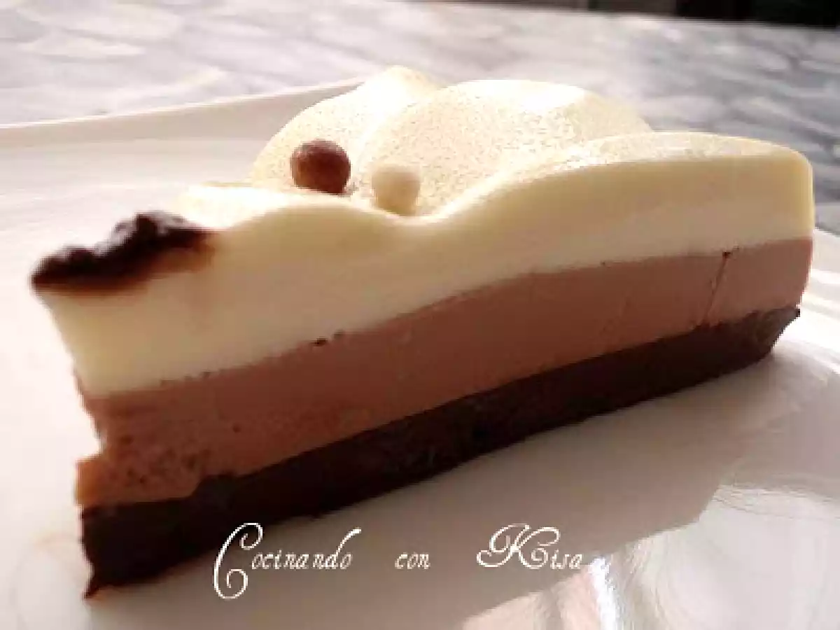 Tarta tres chocolates en Molde de Silicona (thermomix) - foto 4