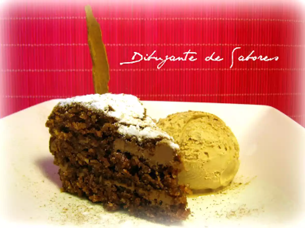 Tarta vegana de almendras y canela, rellena de nocilla con helado de avellanas - foto 4