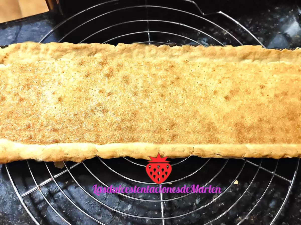 Tartaleta de frutas y crema de almendras - foto 3