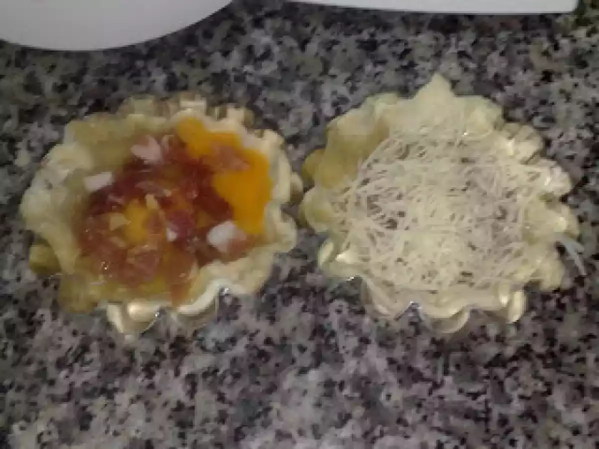 Tartaleta de huevo con jamon y queso - foto 2