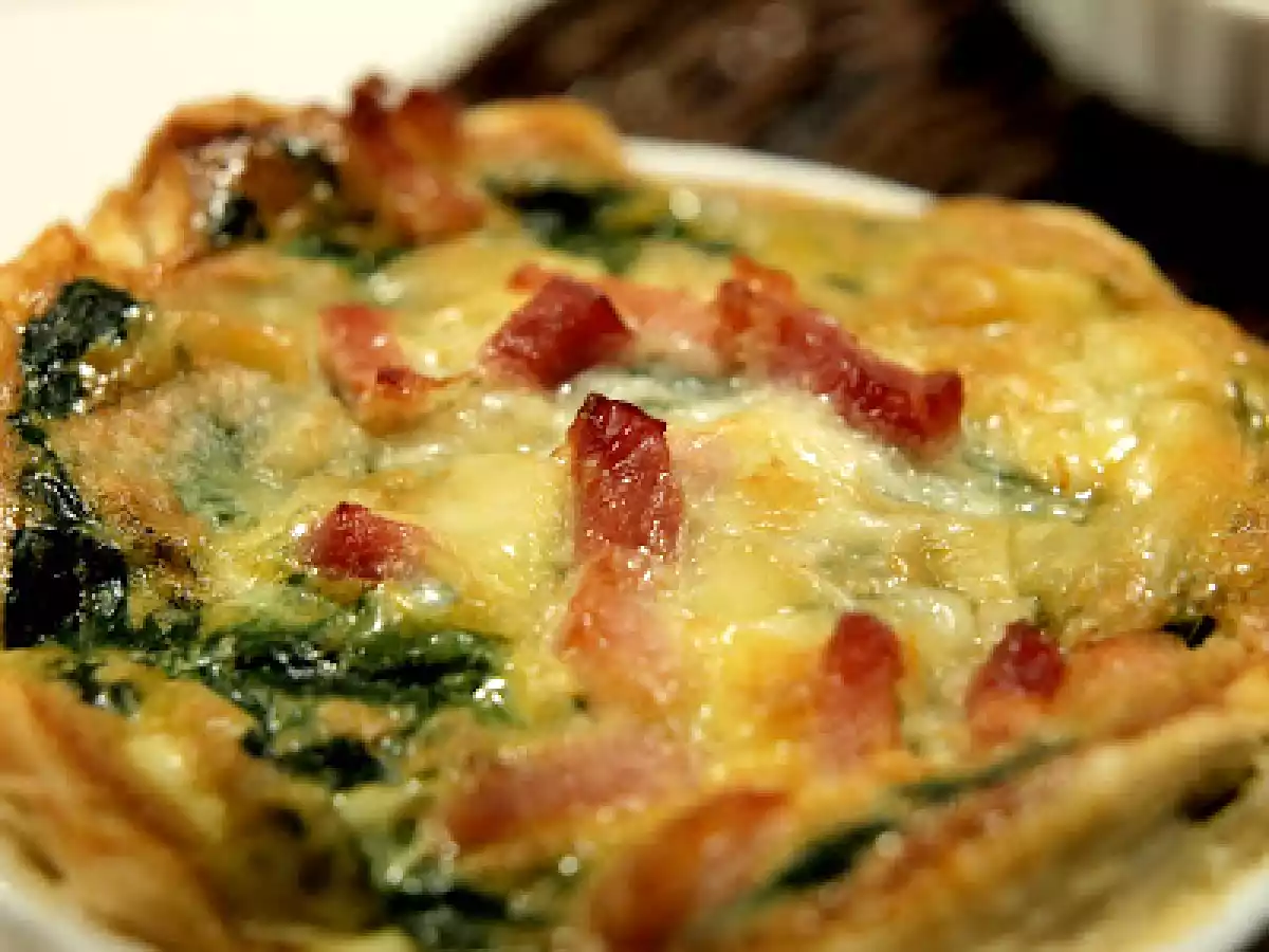 Tartaletas con verdura y provola