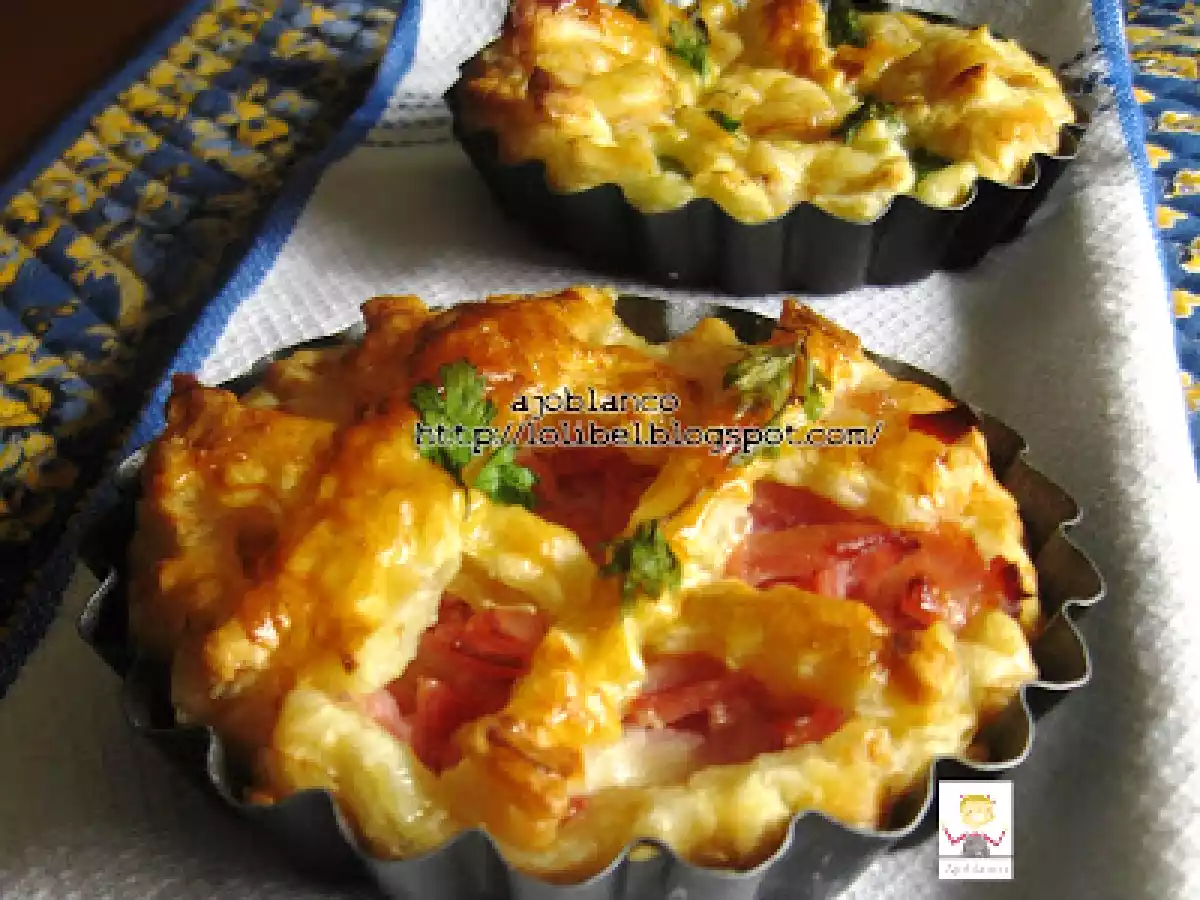 Tartaletas de gambas, boletus y espárragos