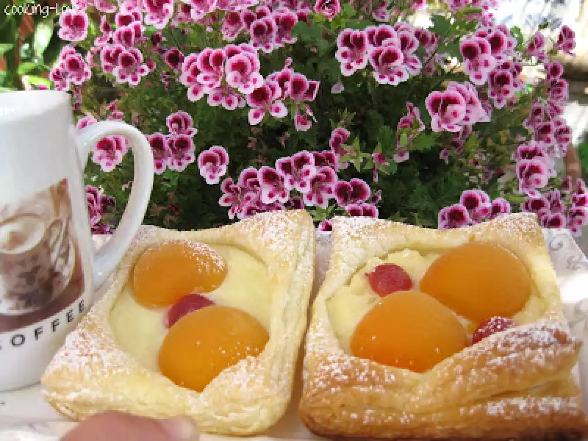 Tartaletas de hojaldre y albaricoques - foto 2