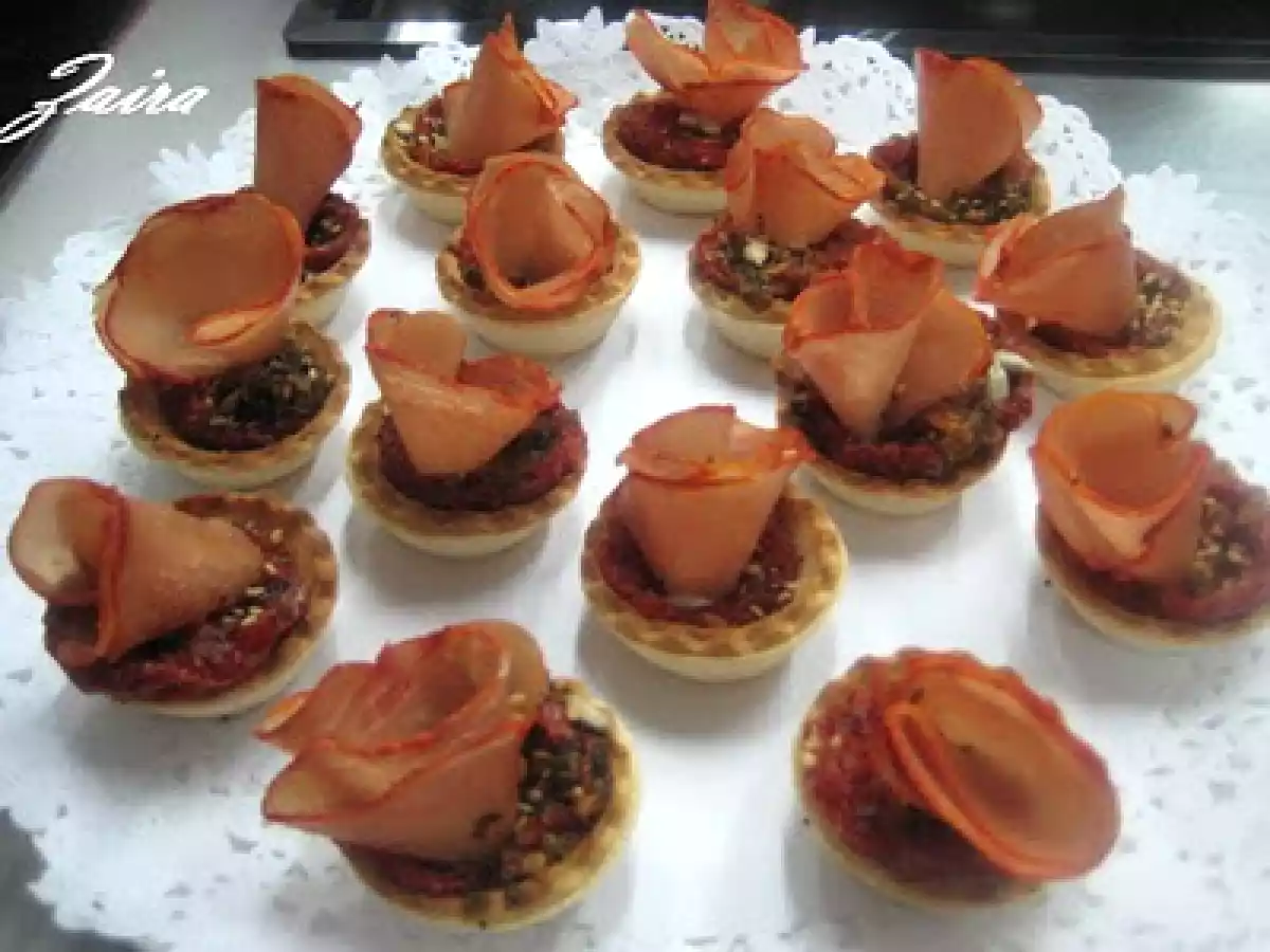 Tartaletas de lomo embuchado y tomates secos marinados - foto 2