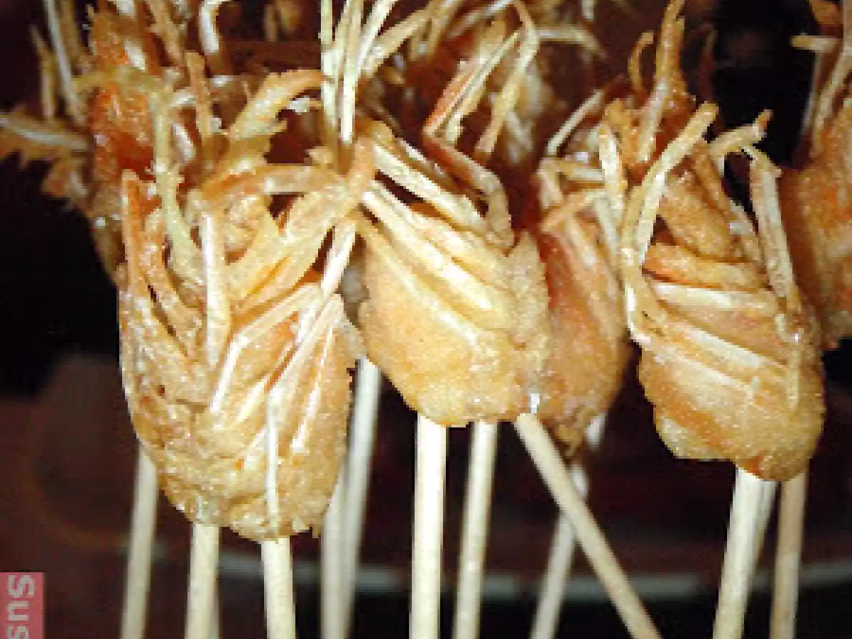 Tartar de Gambas y Mango con el crujiente de sus cabezas