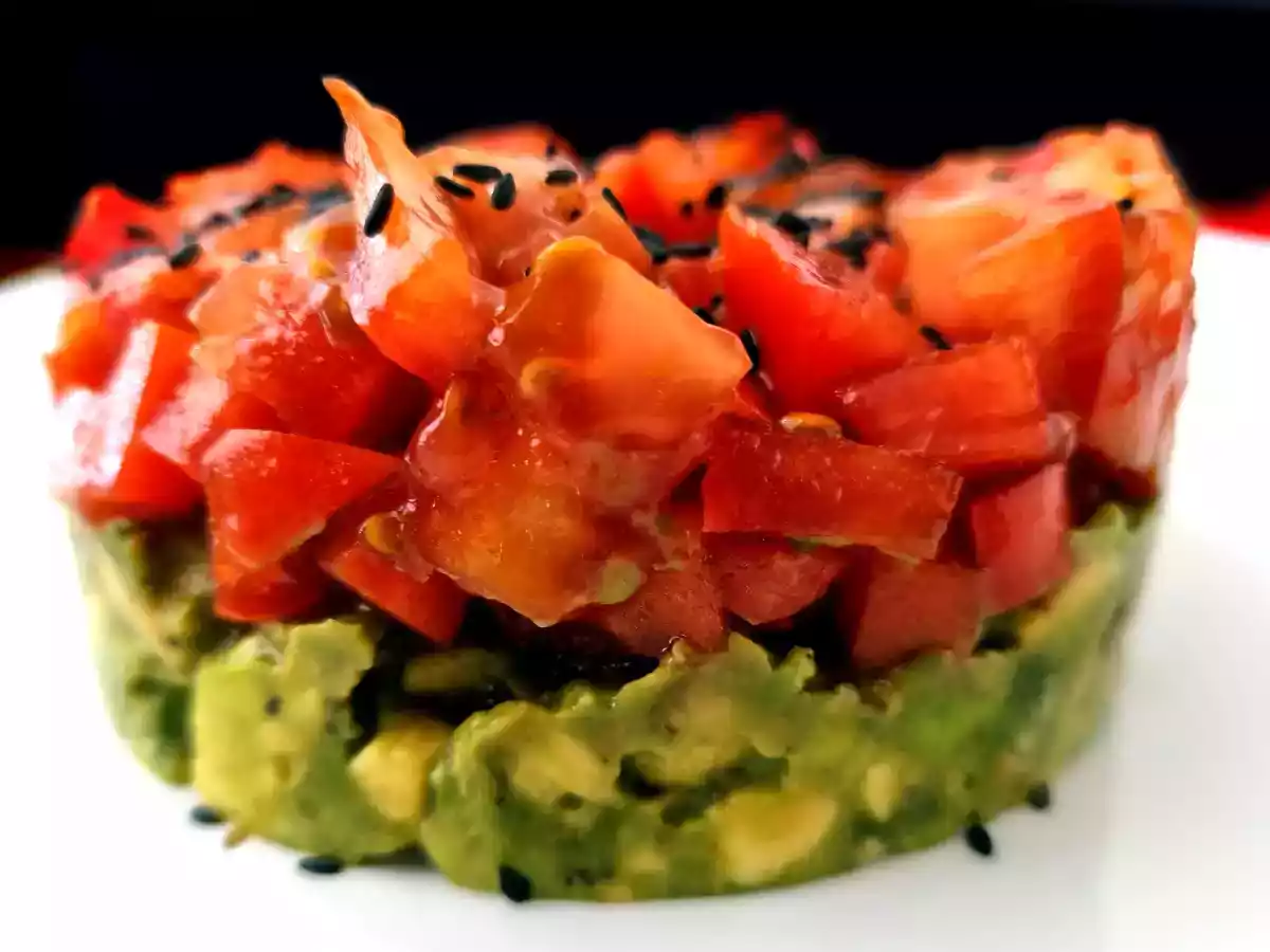 Tartar de tomate y aguacate - foto 2