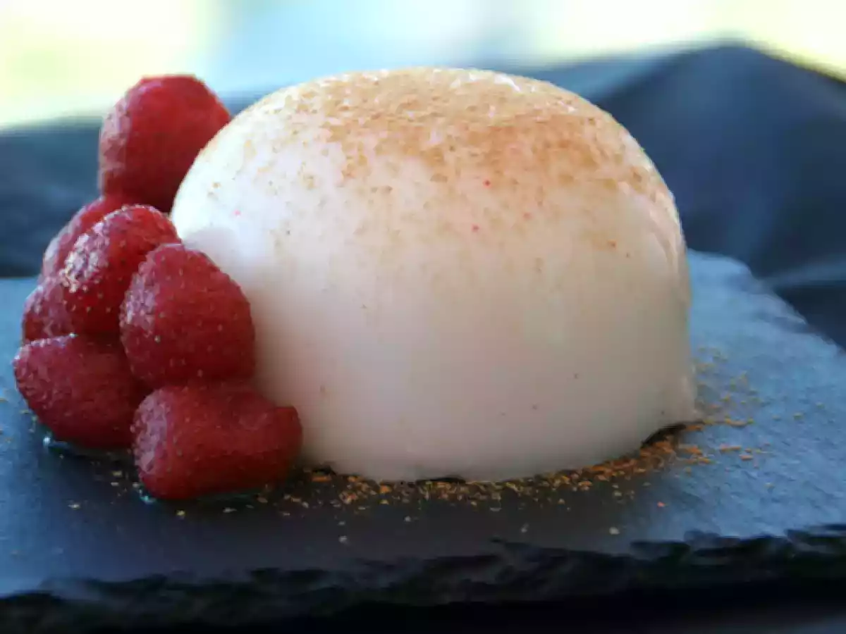 Tembleque de coco (Puerto Rico)