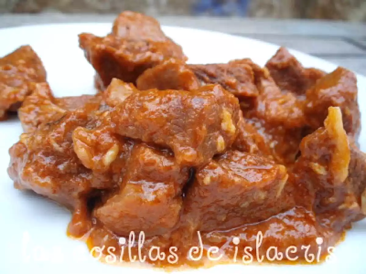 Ternera al ajillo