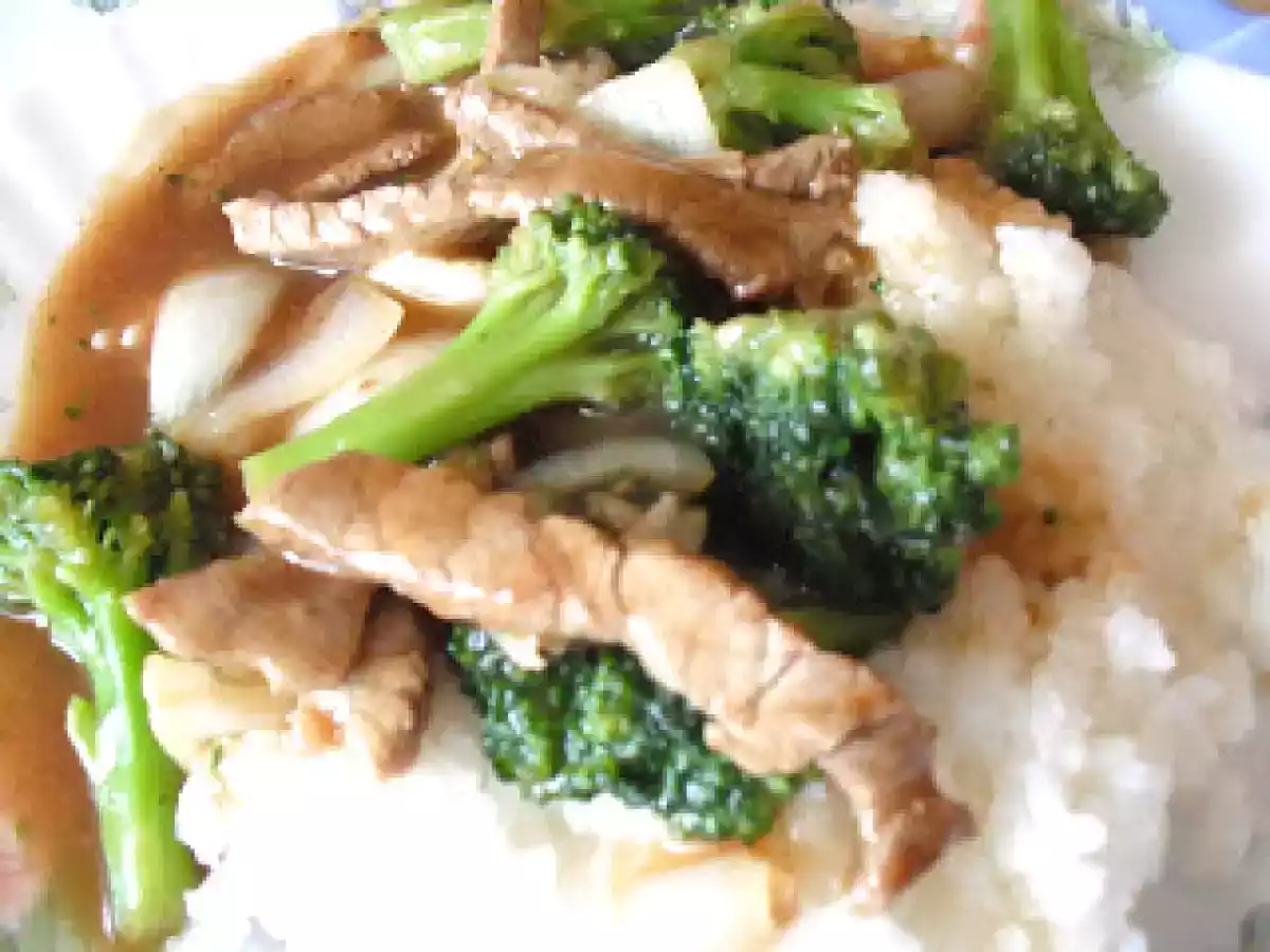 Ternera con brócoli - foto 2