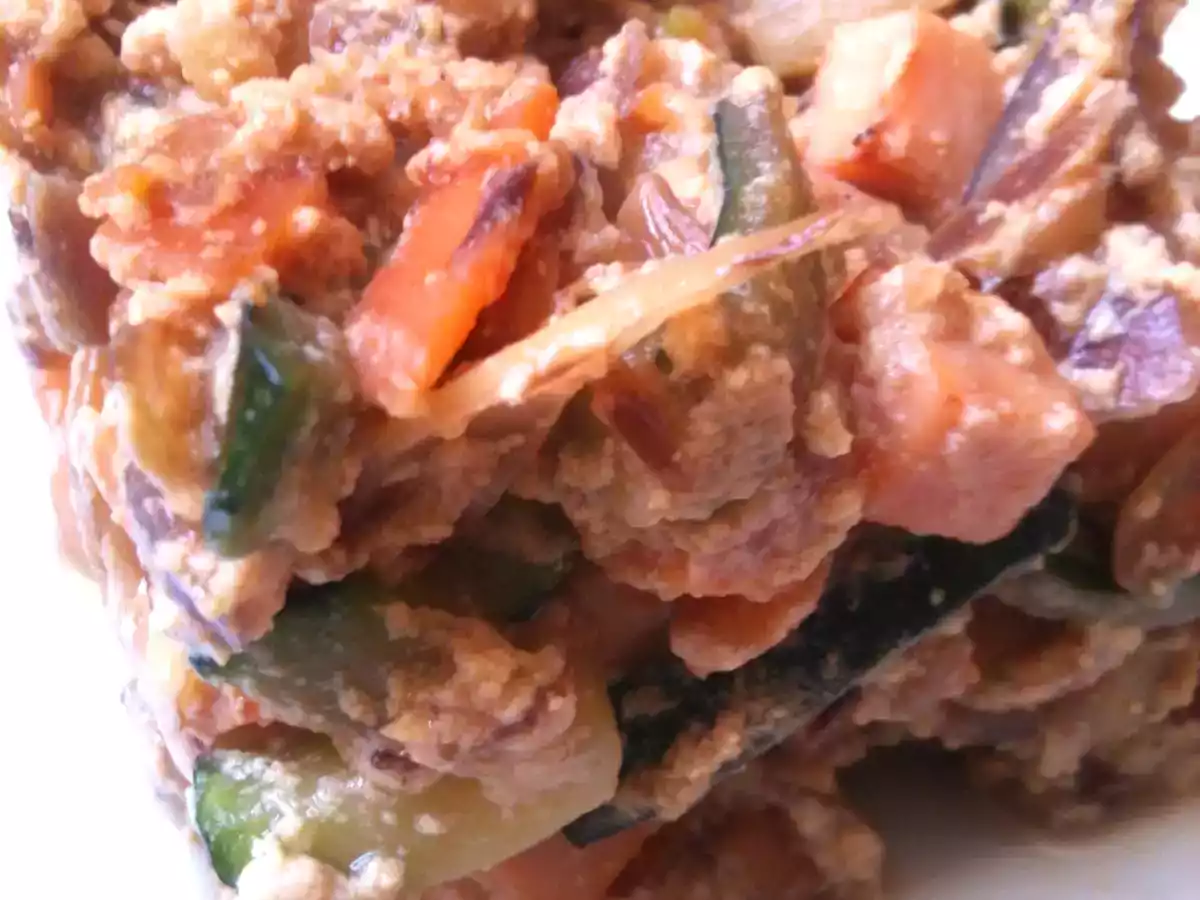 TIMBAL DE VERDURAS CON PAVO - foto 2