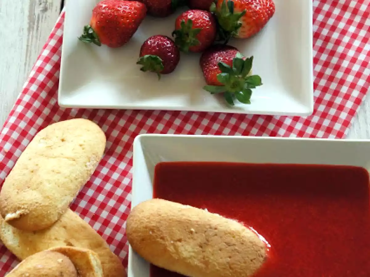 Tiramisú con fresas - foto 4