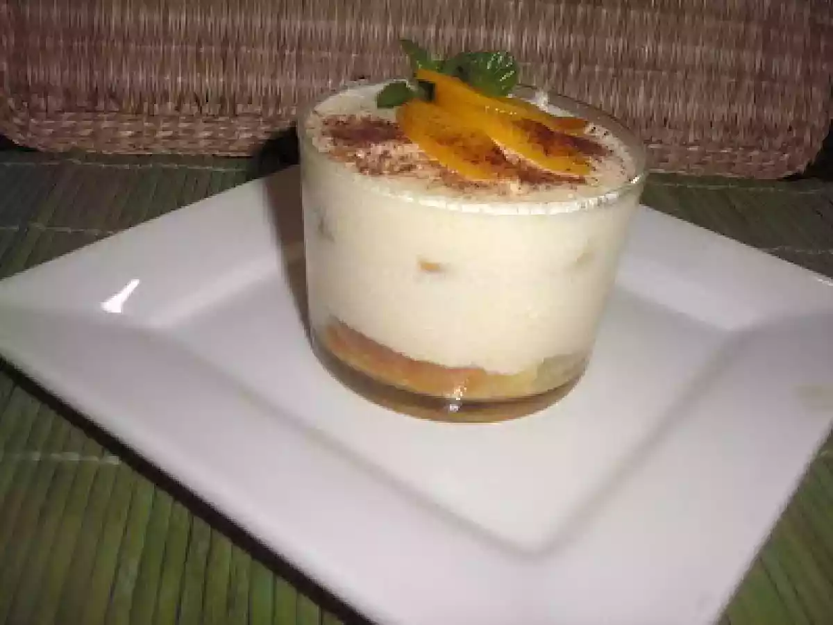 TIRAMISÚ DE MELOCOTÓN.