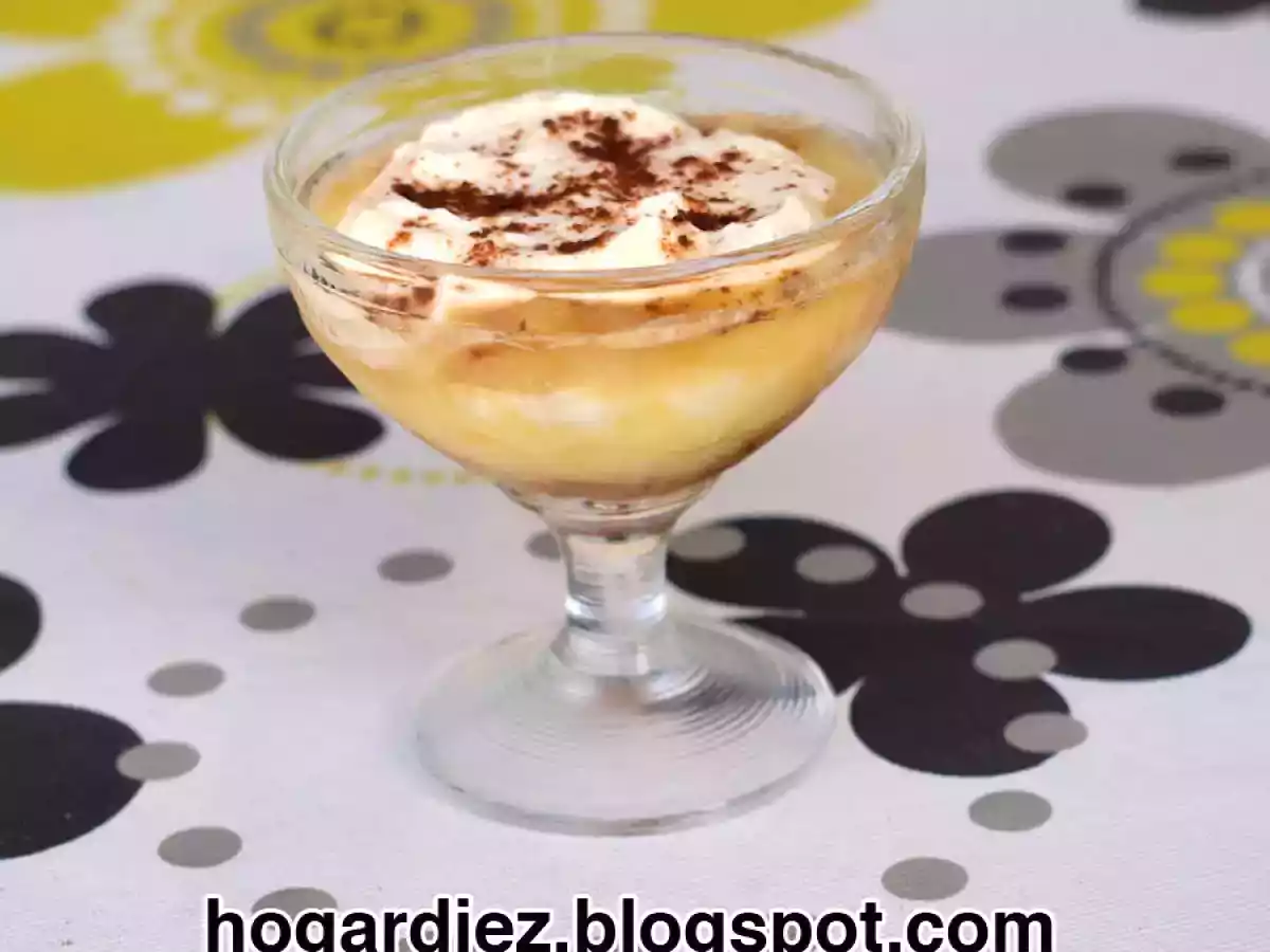Tiramisú de piña rápido