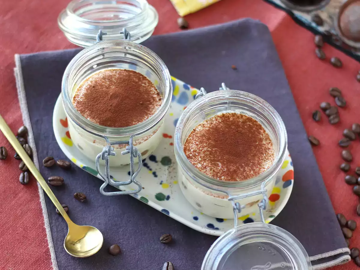 Tiramisú de tofu sedoso sin mascarpone ni huevos - foto 3