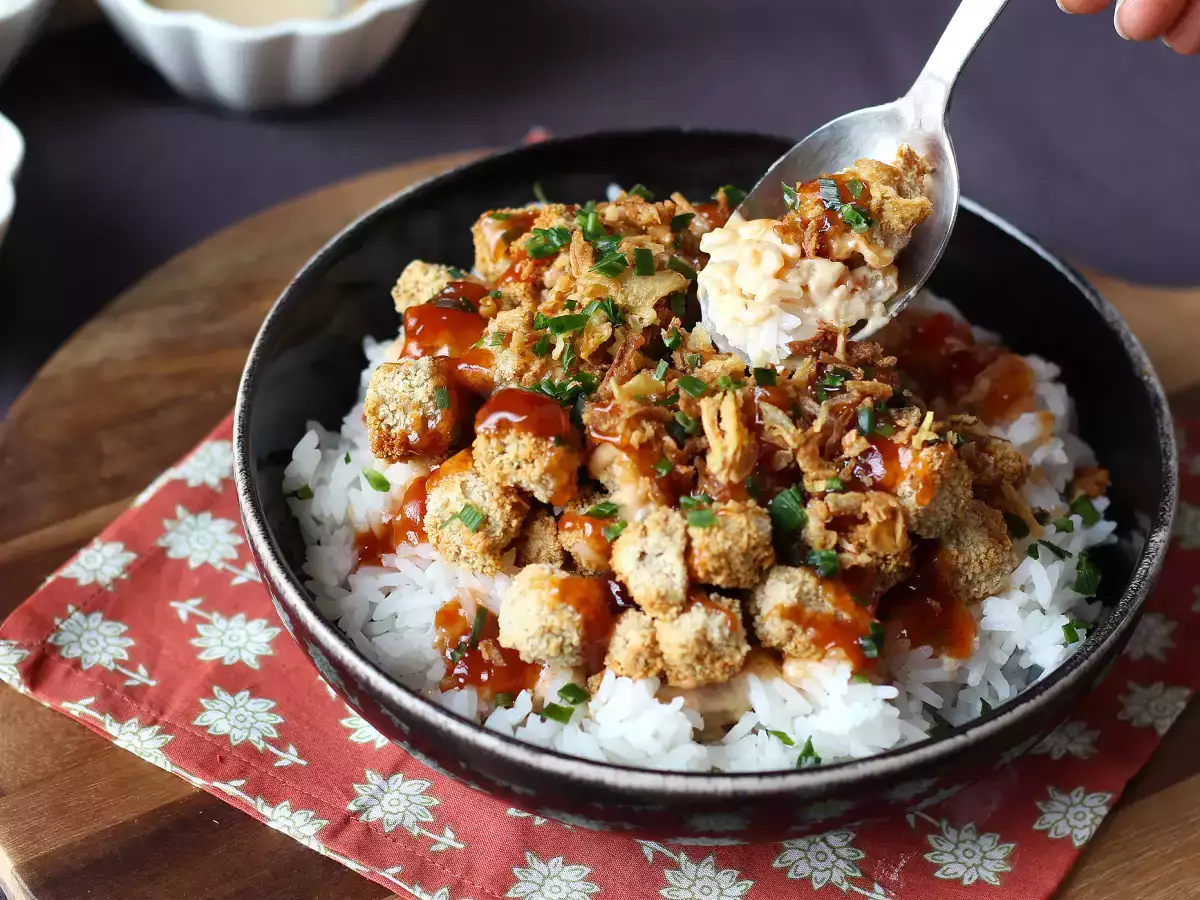 Tofu crujiente con arroz y salsa cremosa: la versión vegetariana del pollo crousty - foto 5