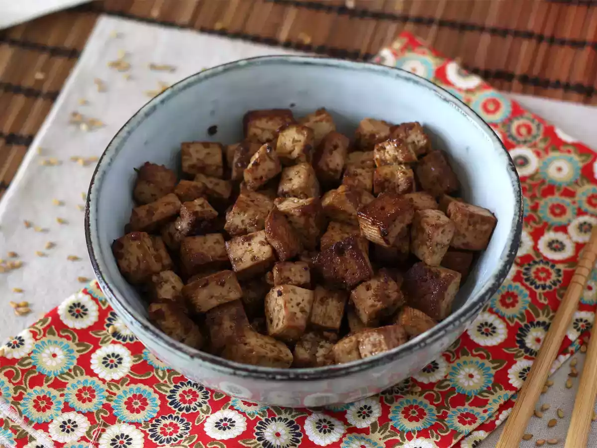 Tofu marinado con sabores asiáticos (¡Te encantará el tofu después de probarlo así!) - foto 4
