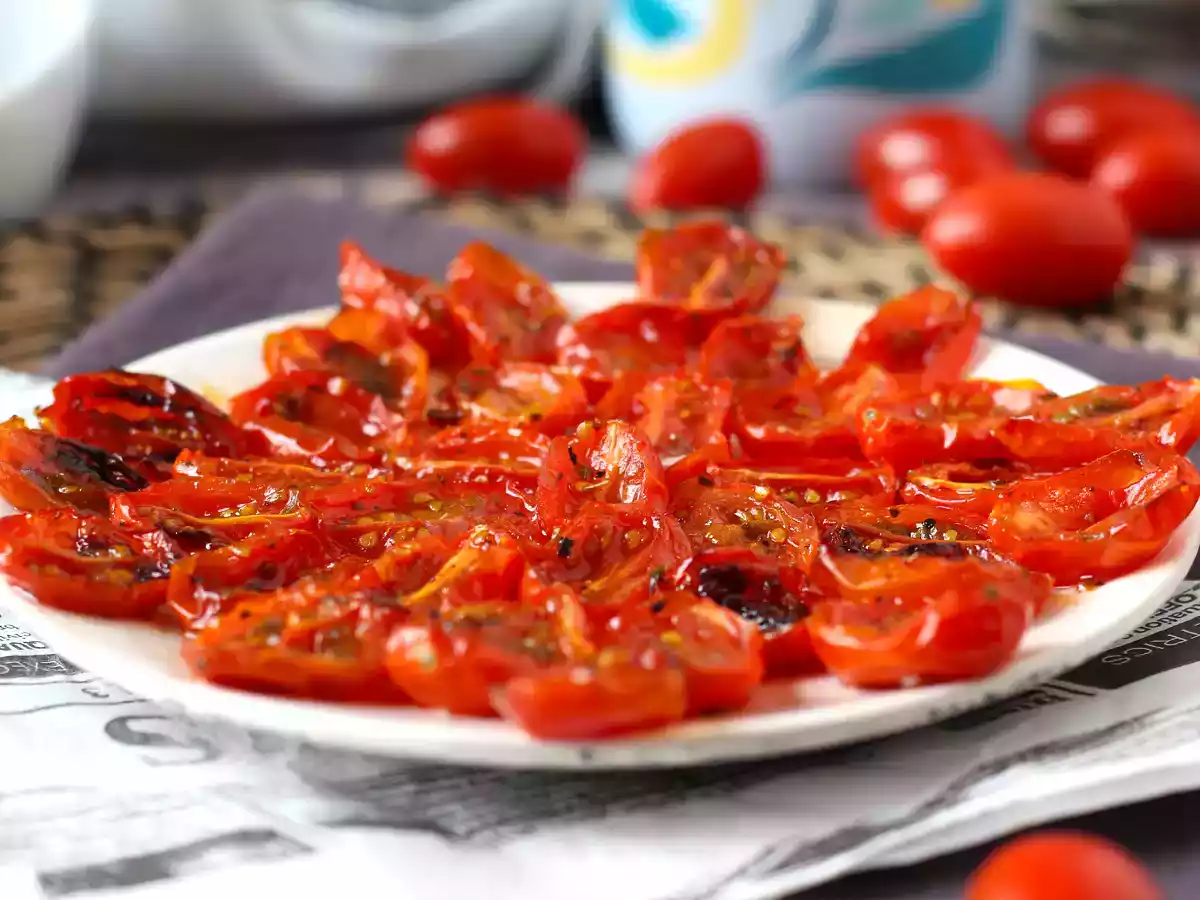 Tomates cherry confitados en la freidora de aire