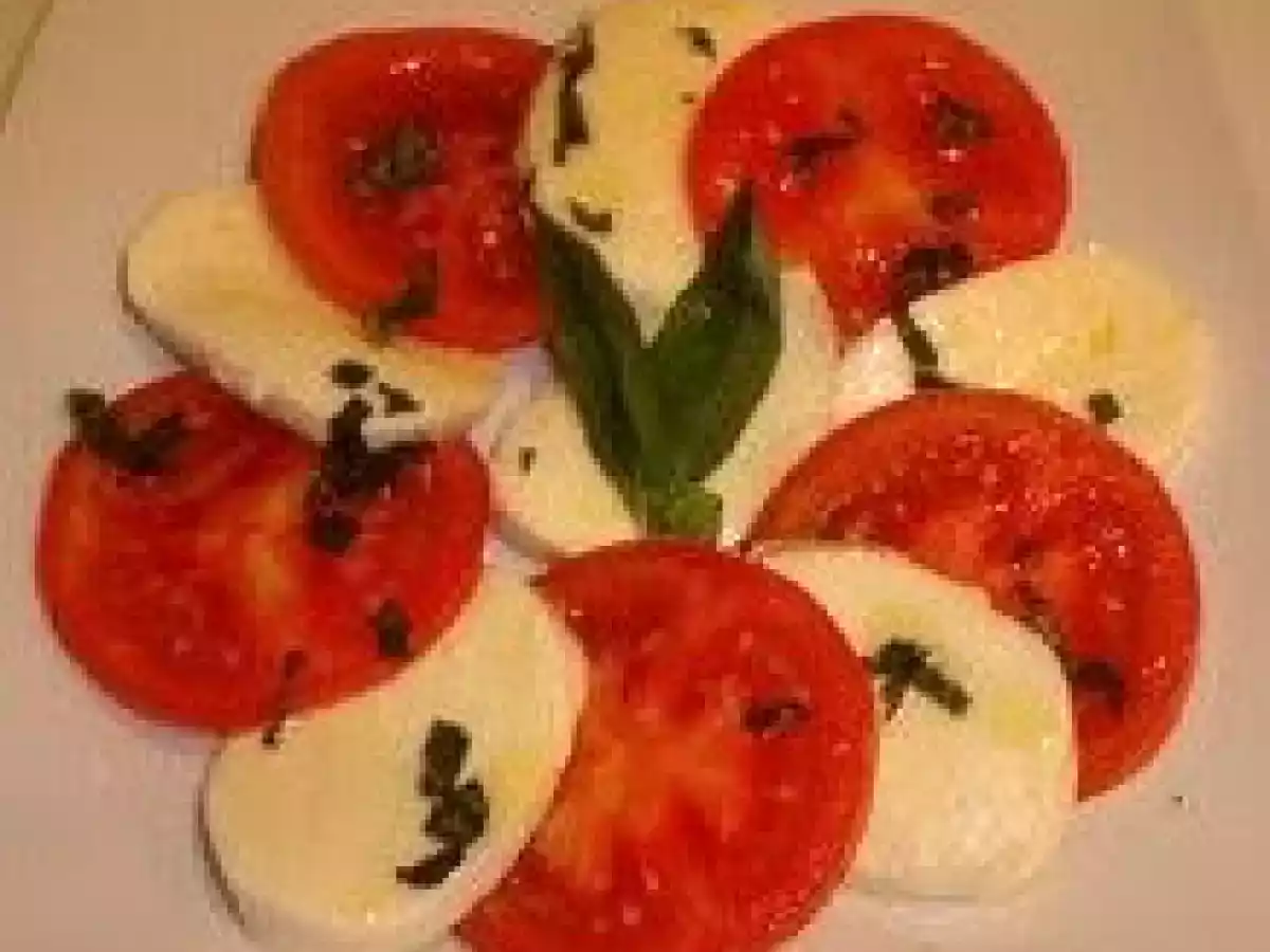 Tomates con queso mozzarella