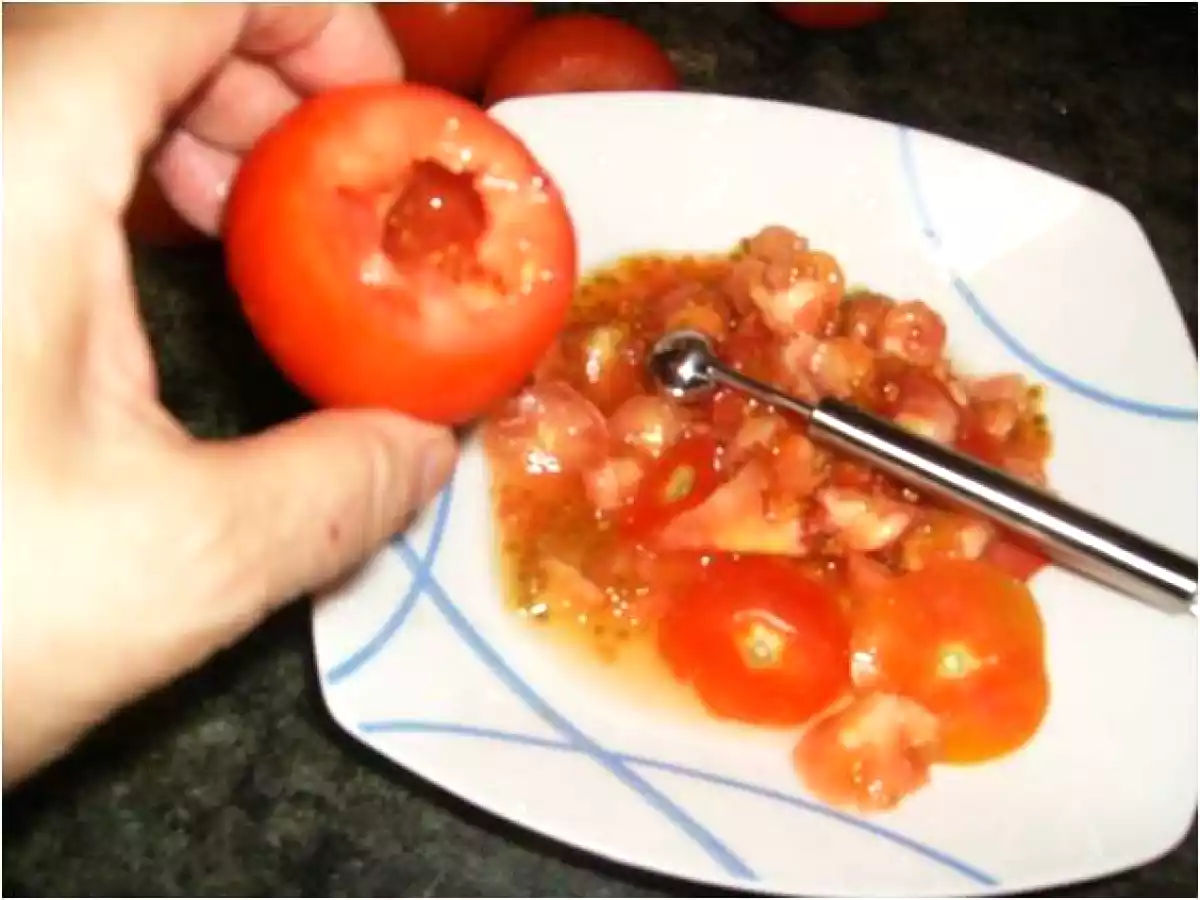 TOMATES RELLENOS DE ATUN - foto 2