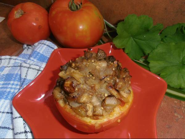 tomates rellenos de berenjenas