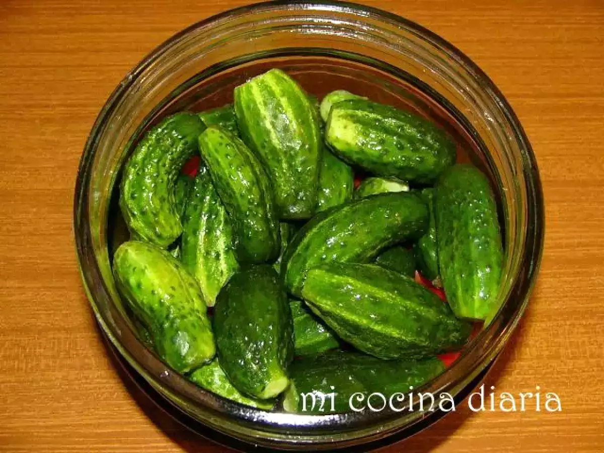 Tomates y pepinos marinados - foto 4