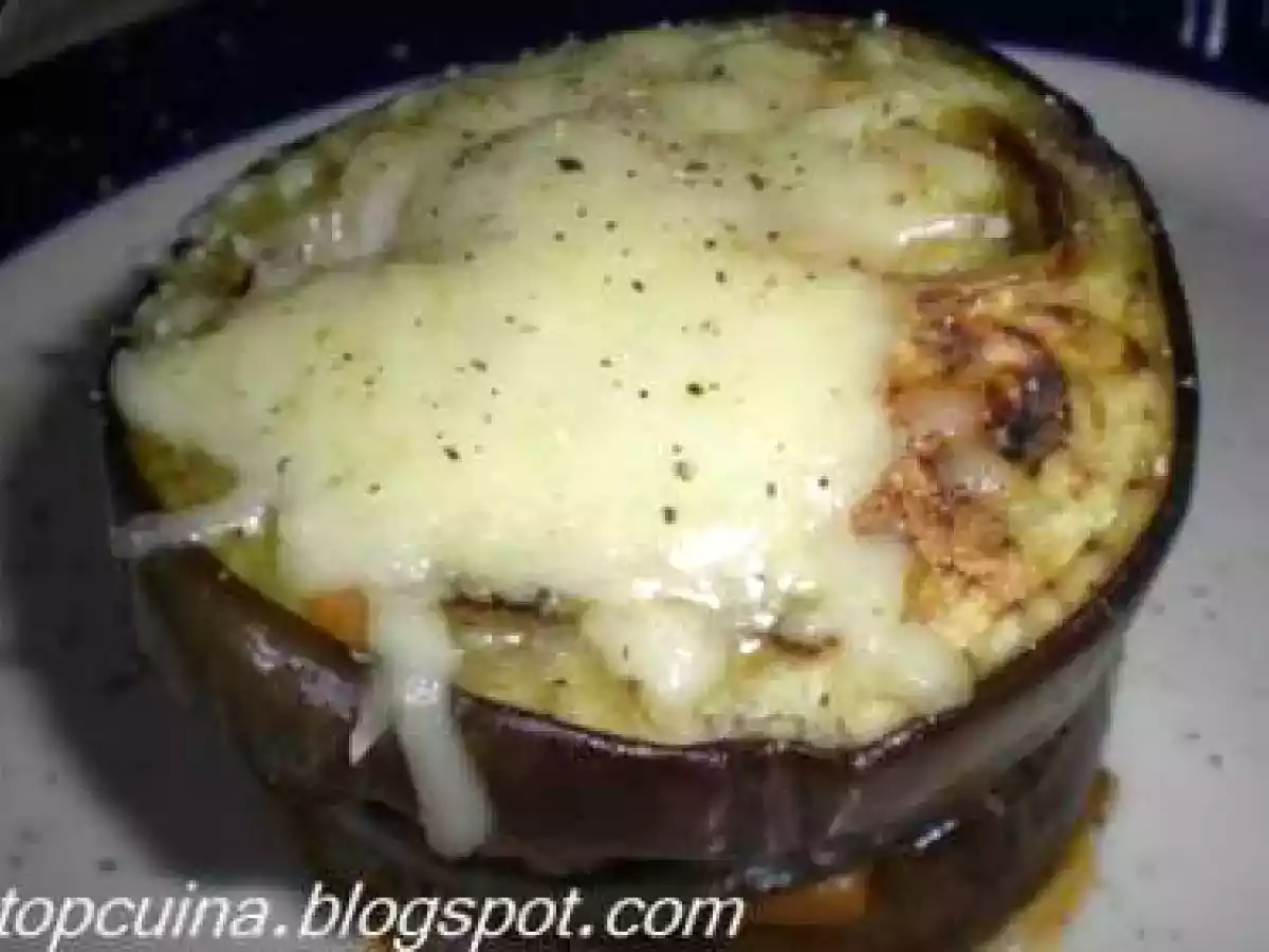 TORRES DE BERENJENA CON ATÚN.