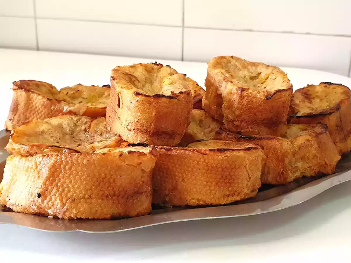 Torrijas de leche condensada al horno