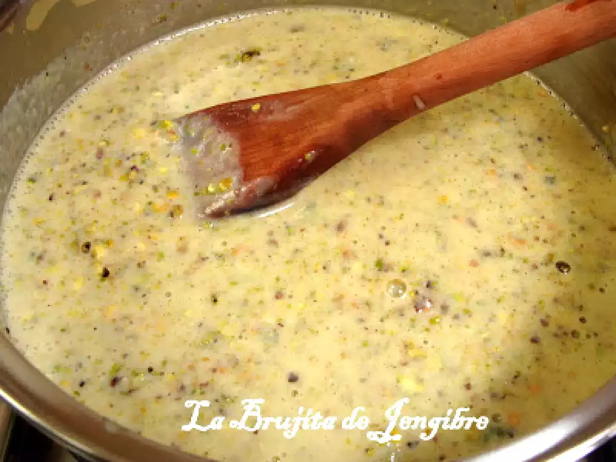 TORTA BAVAROISE DE PISTACHOS-FRUTILLAS...UN EMBRUJO PARA LAS FIESTAS DE FIN DE AÑO!!! - foto 9