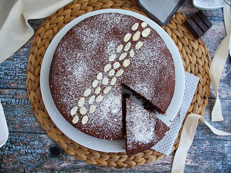 Torta caprese (Bizcocho de chocolate y almendra) - foto 2