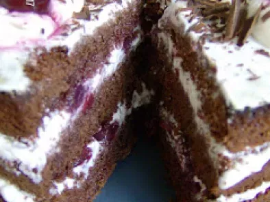 Torta de chocolate y cerezas - foto 4